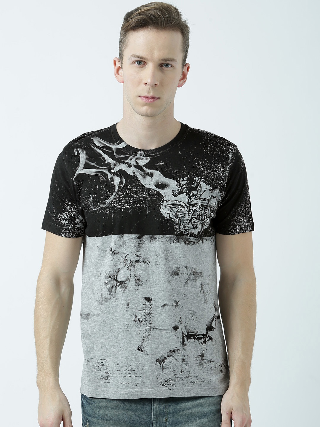 

Huetrap Men Grey Melange Printed Round Neck T-shirt