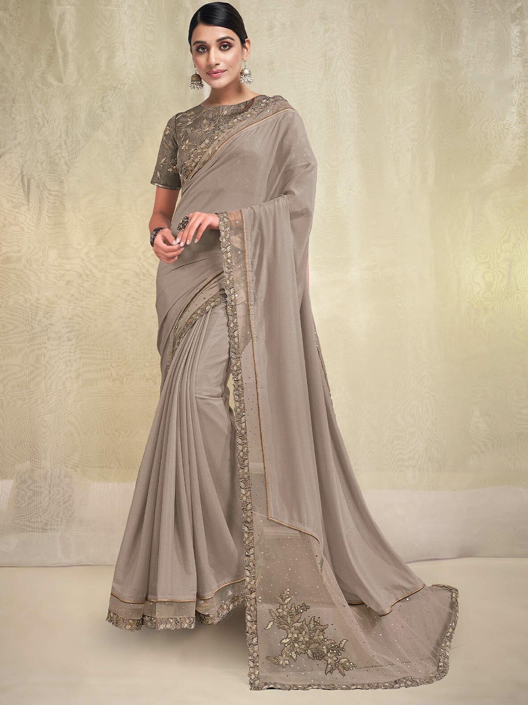 

ODETTE Embellished Bordered Saree, Beige