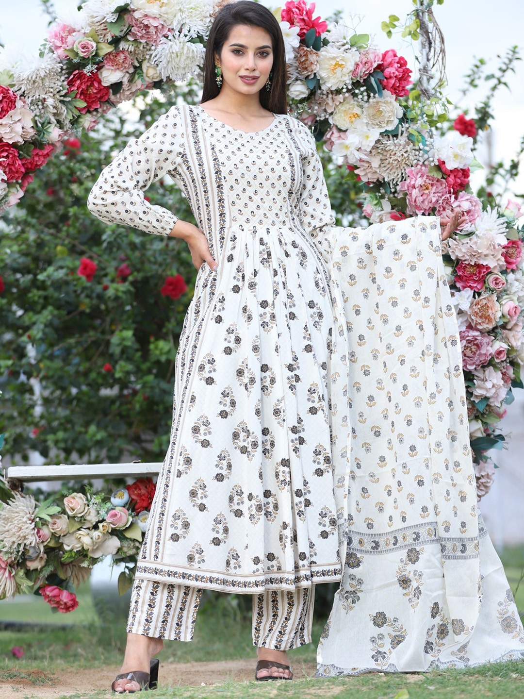 

TOULIN Floral Printed Anarkali Kurta With Palazzos & Dupatta, White