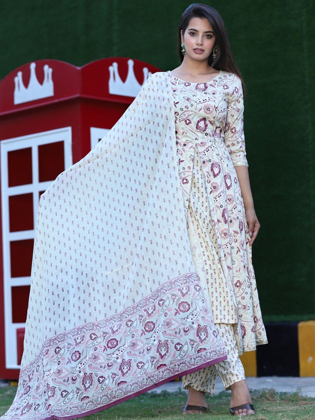 

TOULIN Floral Printed Flared Kurta With Palazzos & Dupatta, Cream