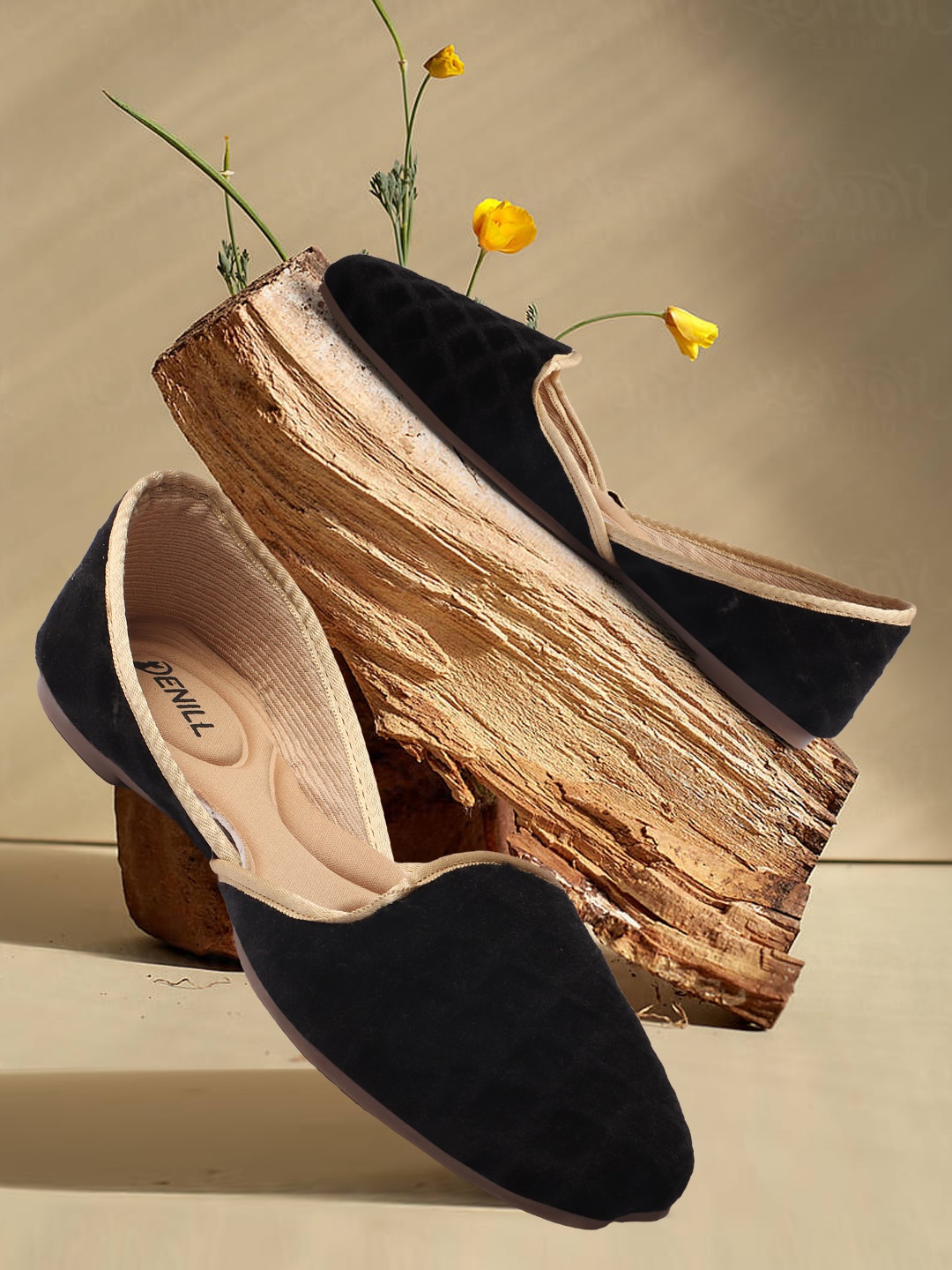 

Denill Self Design Slip On Ethnic Mojaris, Black