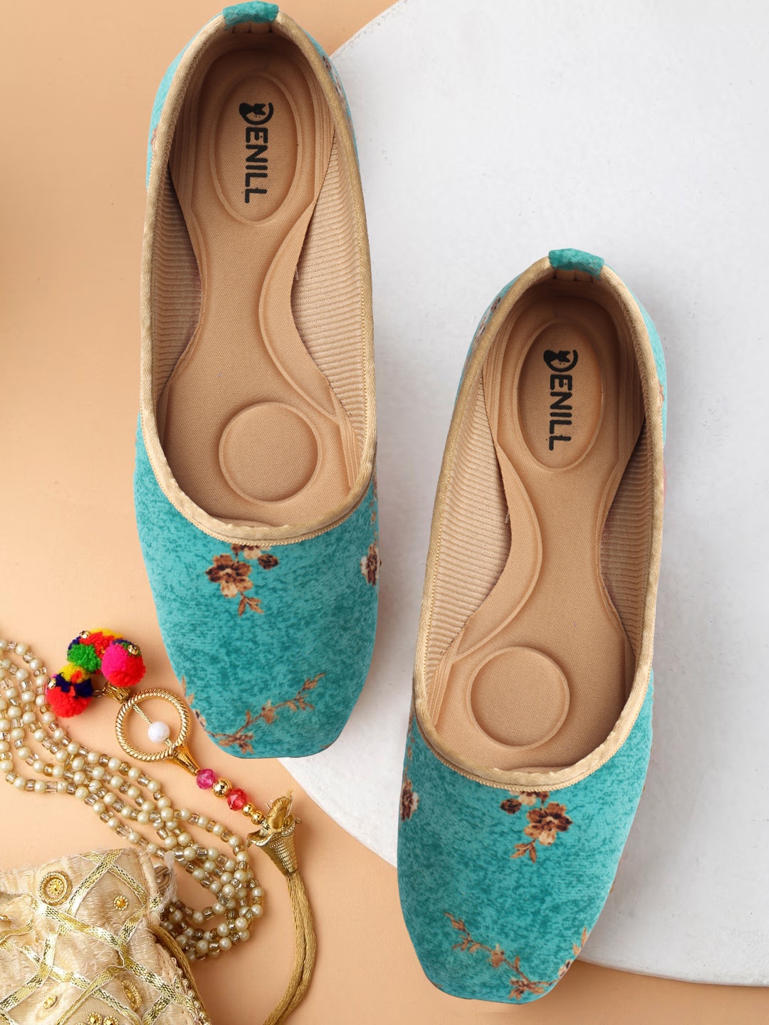 

Denill Printed Slip On Mojaris, Blue