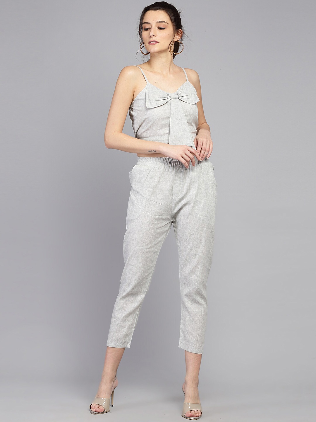 

BAESD Shoulder Straps Tie Up Bow Fitted Crop Top, Grey