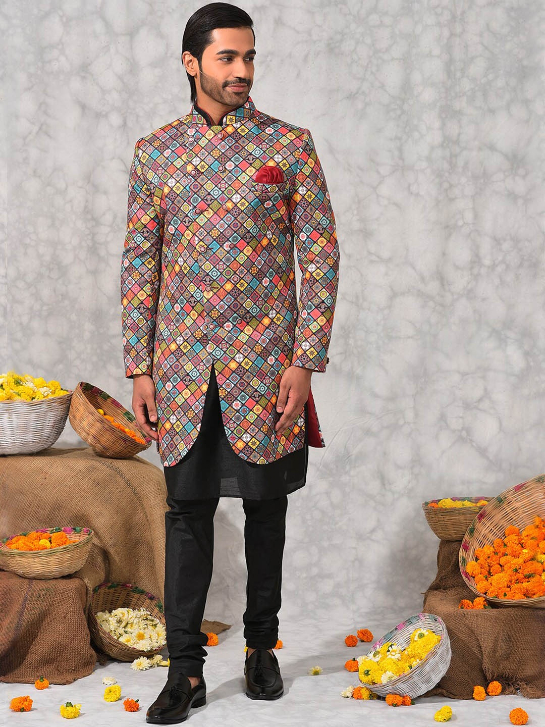 

Hangup Mandarin Collar Ethnic Motifs Printed Sherwani Set, Black