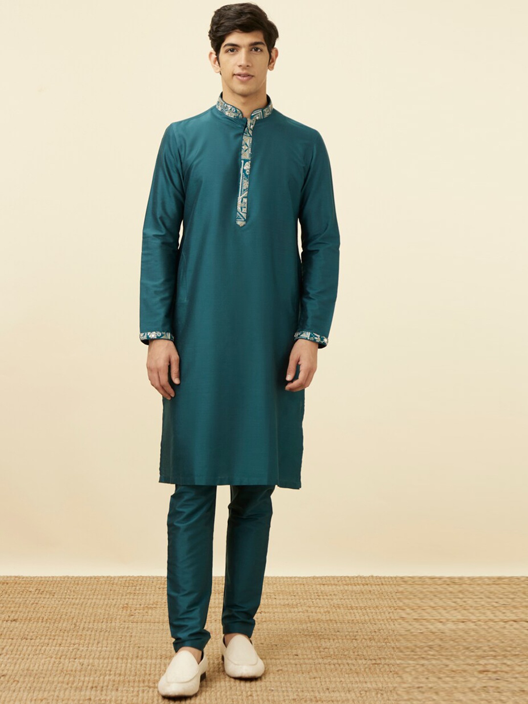 

Manyavar Mandarin Collar Straight Kurta with Pyjamas, Blue