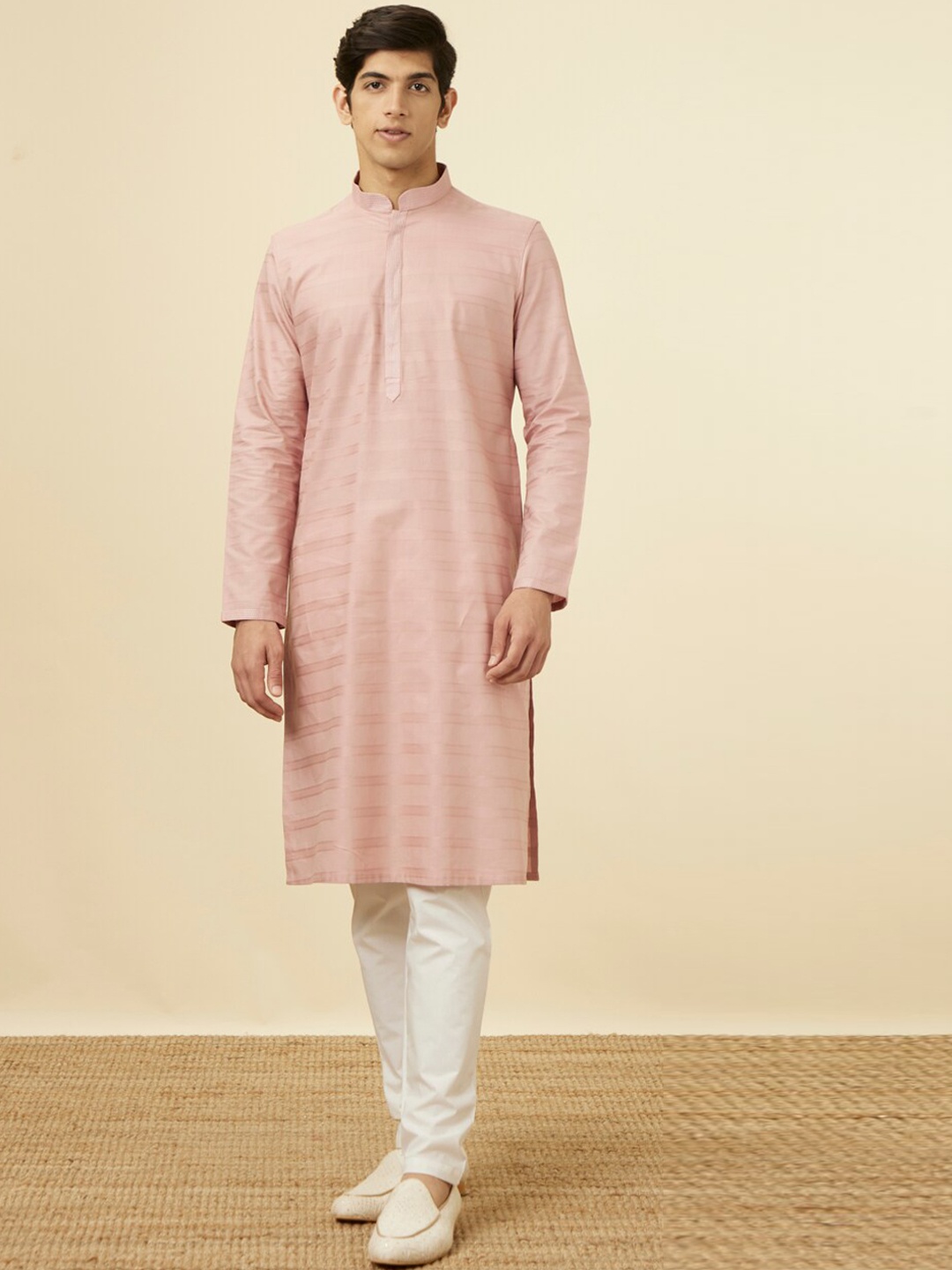 

Manyavar Striped Pure Cotton Kurta with Pyjamas, Pink