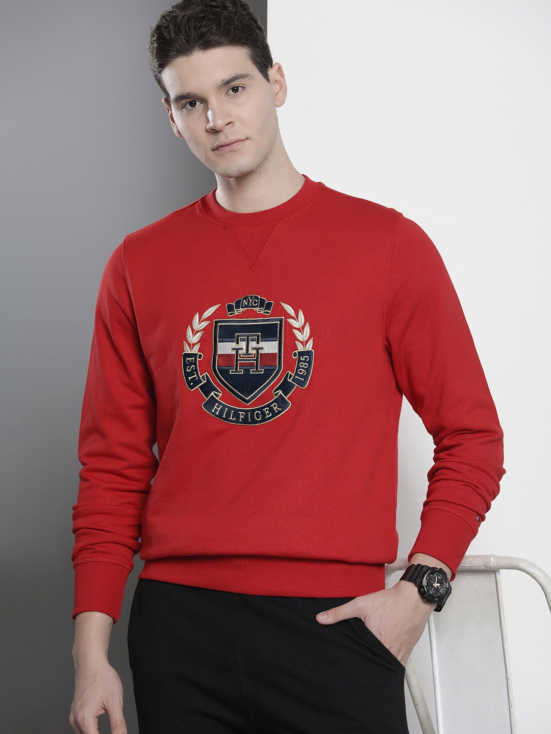 

Tommy Hilfiger Pure Cotton Brand Logo Embroidered Sweatshirt, Red