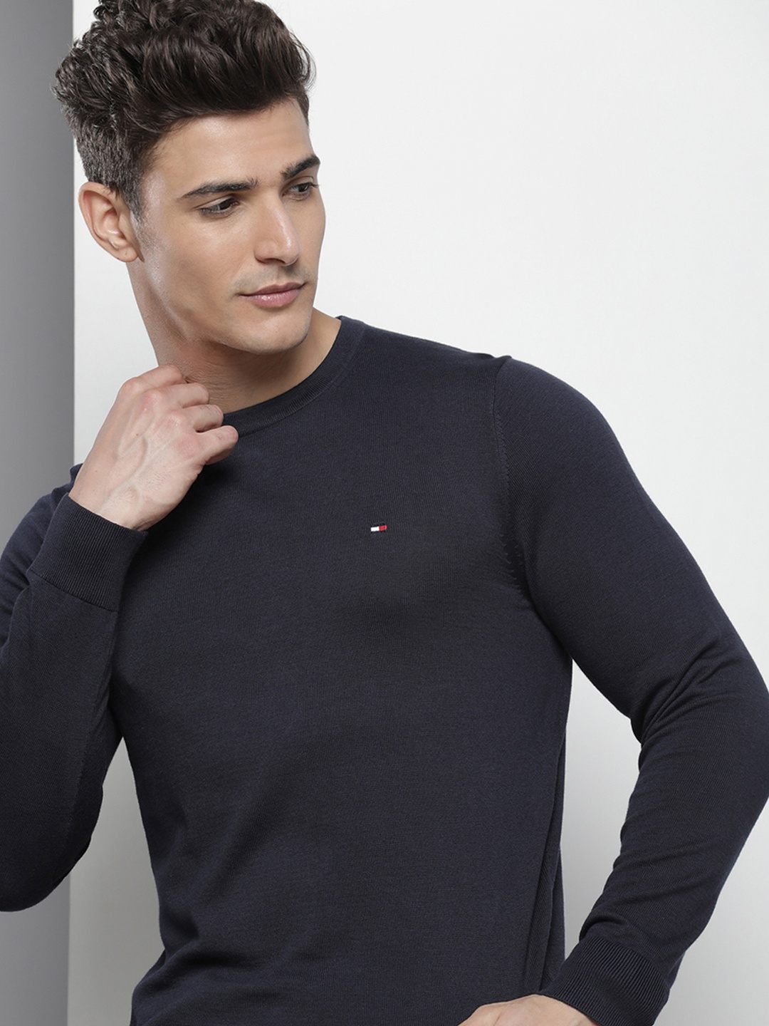

Tommy Hilfiger Solid Pure Cotton Sweatshirt, Blue