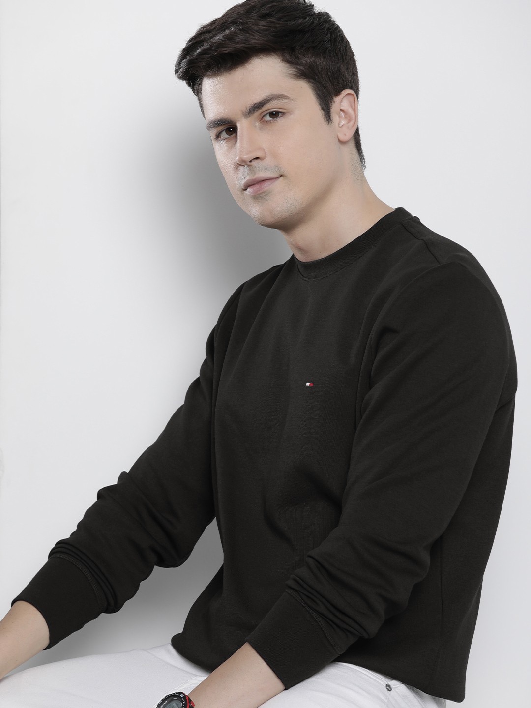 

Tommy Hilfiger Solid Long Sleeves Sweatshirt, Black