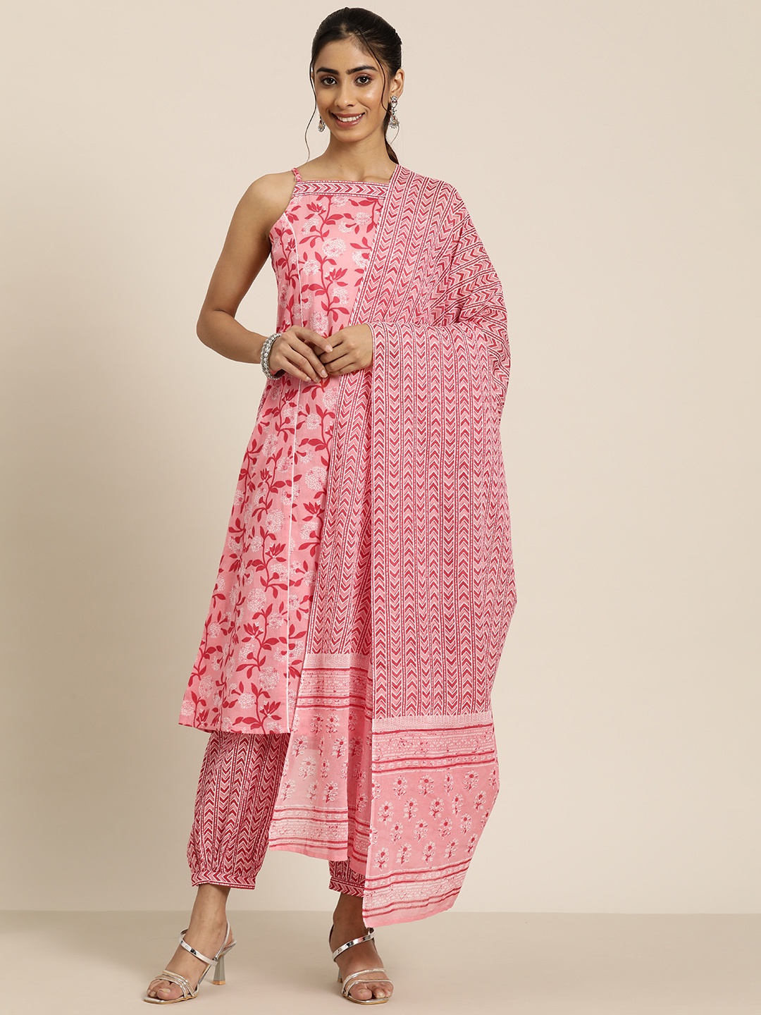 

HERE&NOW Women Floral Printed Regular Pure Cotton Kurta with Palazzos & Dupatta, Coral