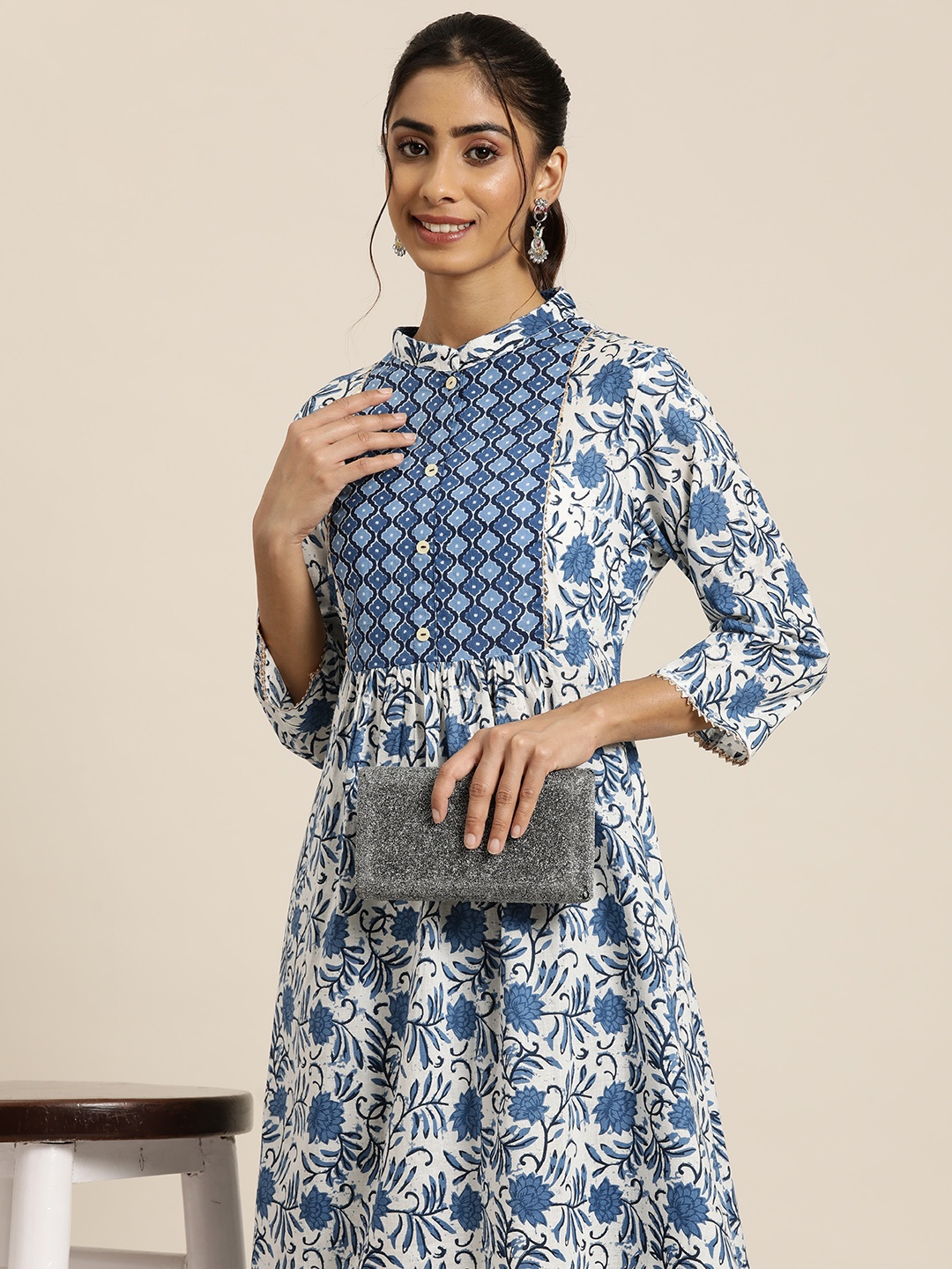 

HERE&NOW Women Floral Printed Cotton Gotta Patti Kurta, White