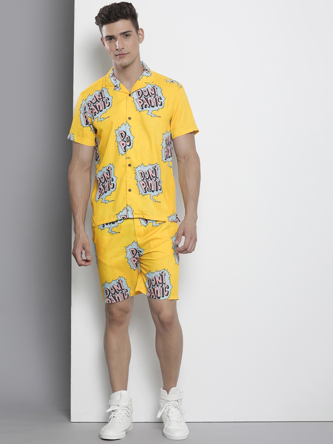 

The Indian Garage Co Men Conversational Printed Short with Shirt, Yellow