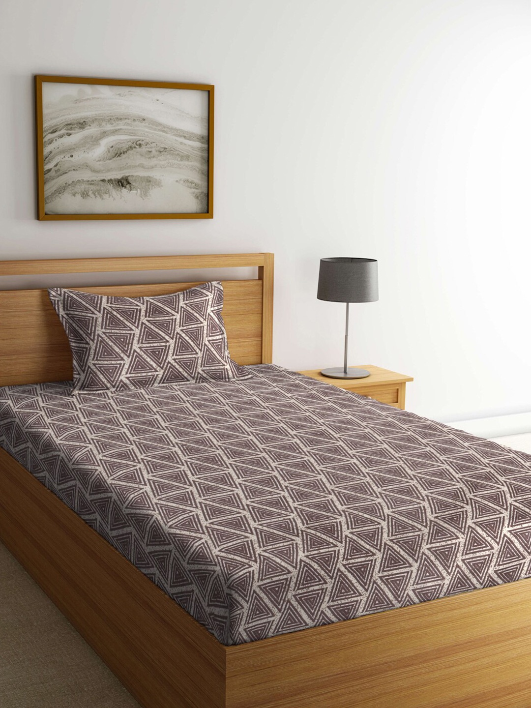 

KLOTTHE Brown & White Geometric Printed 300 TC Single Bed Bedsheet With 1 Pillow Cover