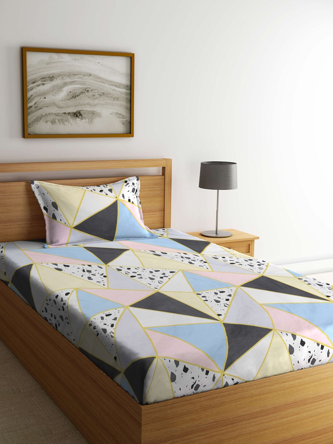 

KLOTTHE Blue Geometric Printed Cotton Blend 300 TC Single Bedsheet With Pillow Covers