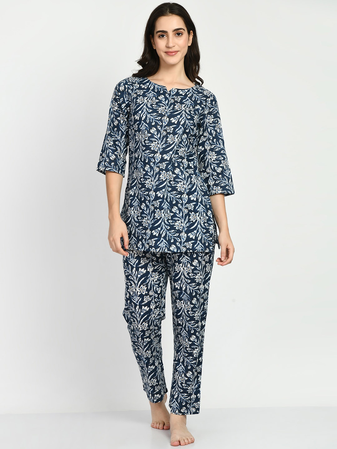 

Altiven Women Printed Night suit, Blue
