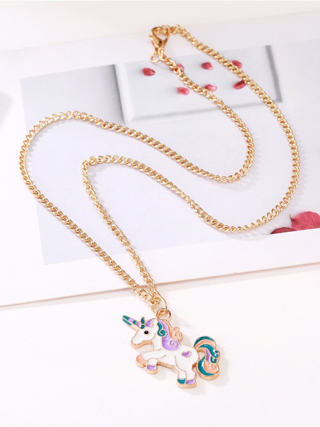 

EL REGALO Unicorn Minimal Necklace, Gold