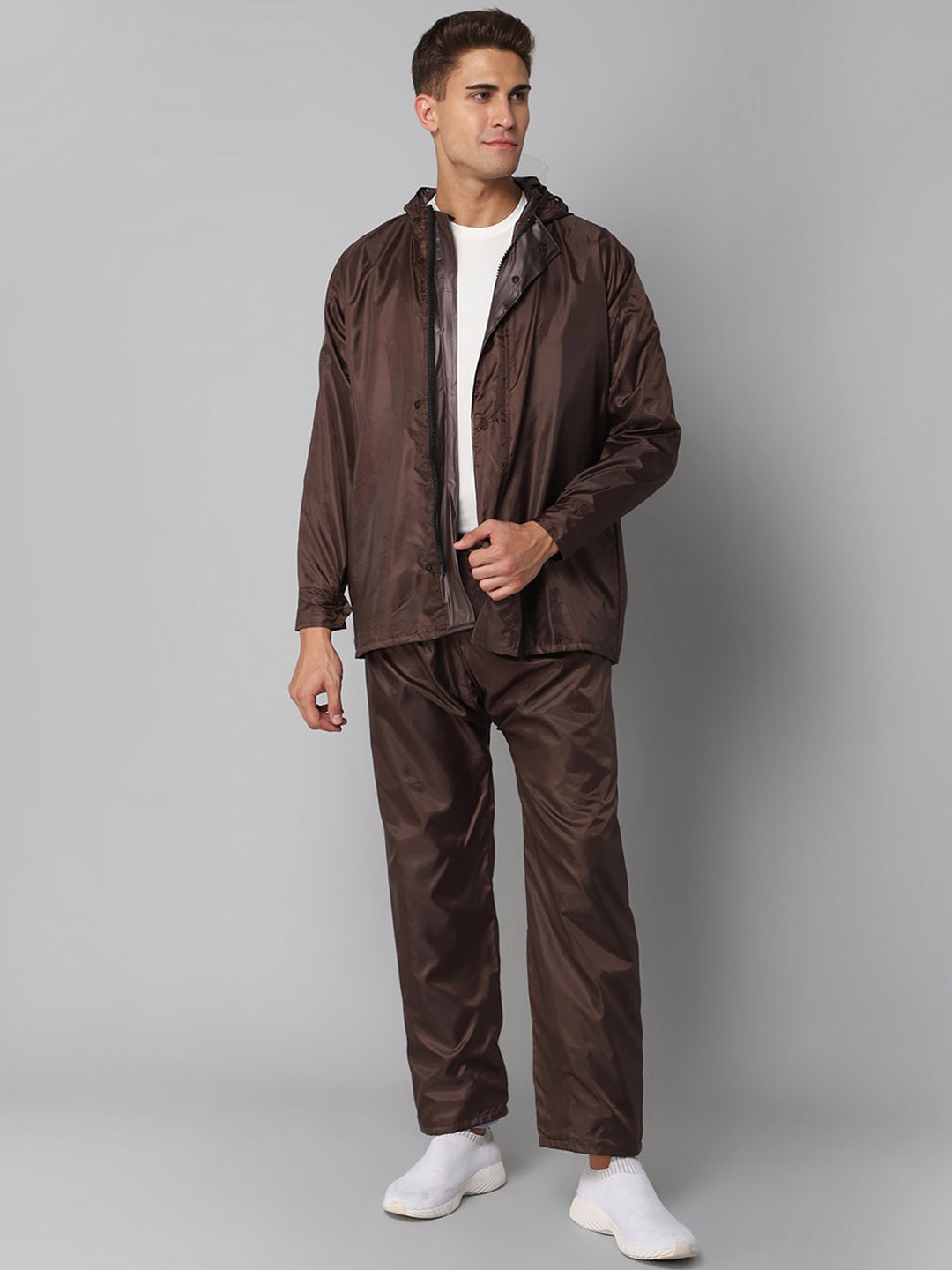 

THE CLOWNFISH Hooded Waterproof Double Layer Raincoat, Brown