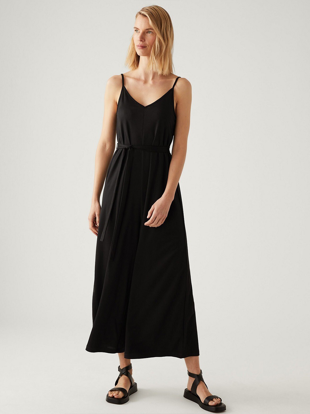 

Marks & Spencer Sleeveless Waist Tie-Ups Basic Jumpsuit, Black