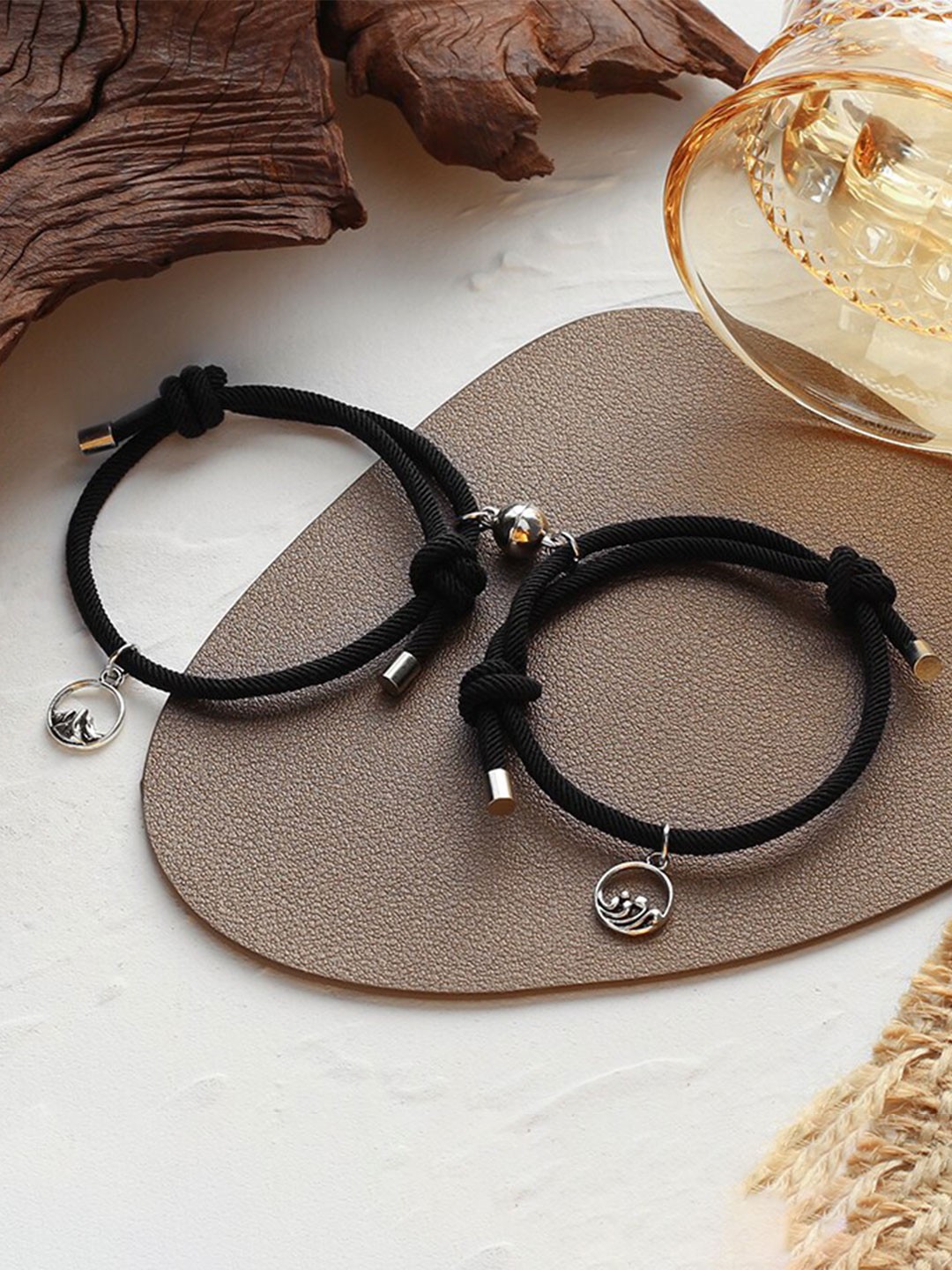 

EL REGALO Women Set Of 2 Charm Bracelets, Black