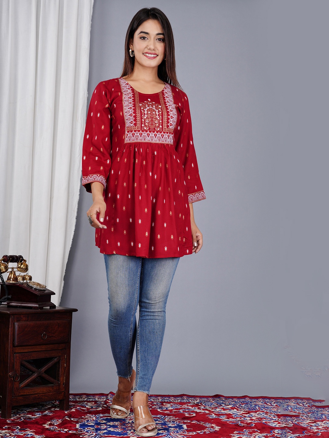 

SkyaSia Ethnic Motifs Printed Empire Kurti, Maroon