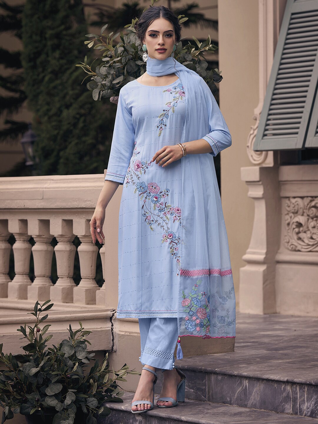

Indo Era Blue Floral Embroidered Regular Kurta With Trousers & Dupatta