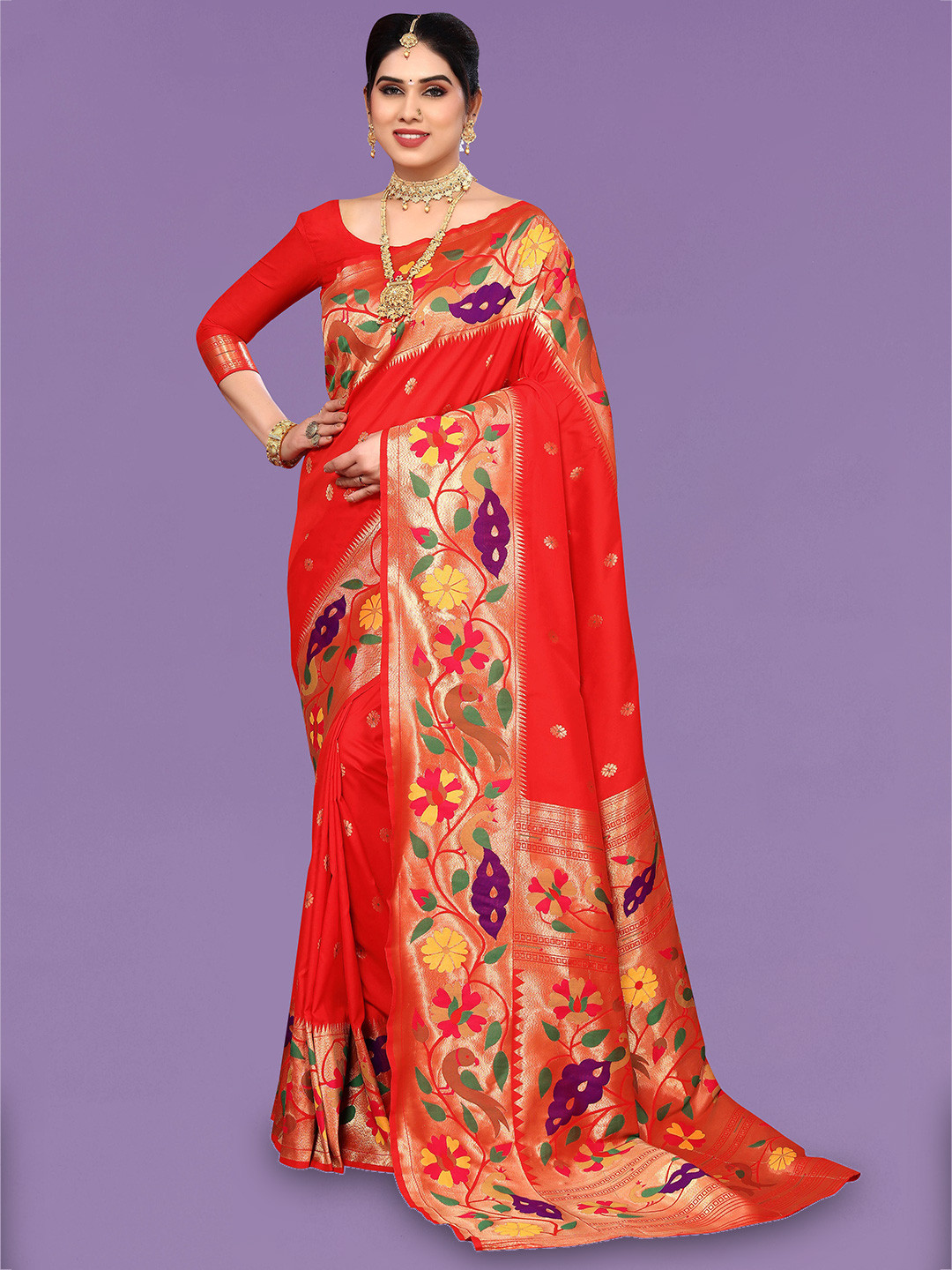 

Ekta Textiles Woven Pure Silk Banarasi Saree, Red