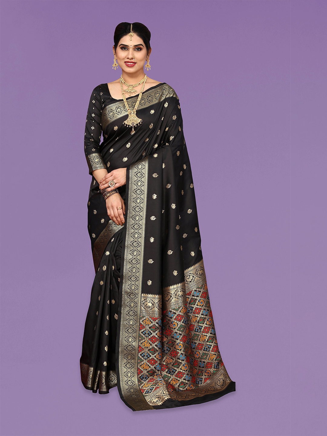 

Ekta Textiles Woven Design Zari Pure Silk Celebrity Banarasi Saree, Black