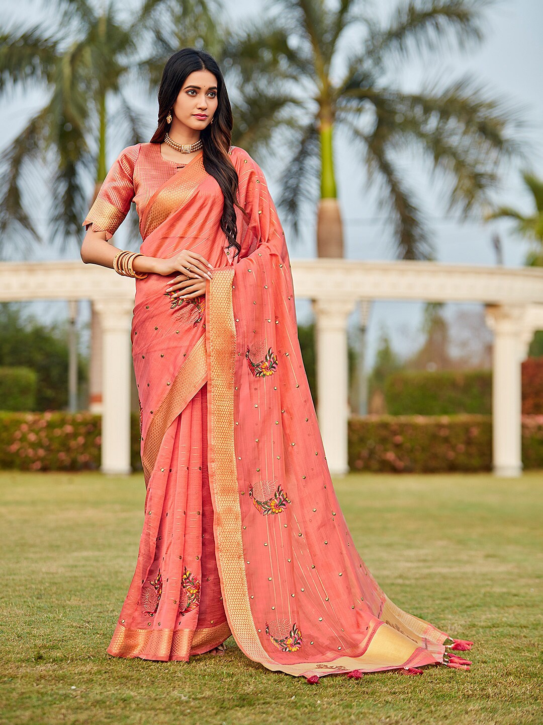 

KARAGIRI Ethnic Motifs Embroidered Zari Organza Banarasi Saree, Pink