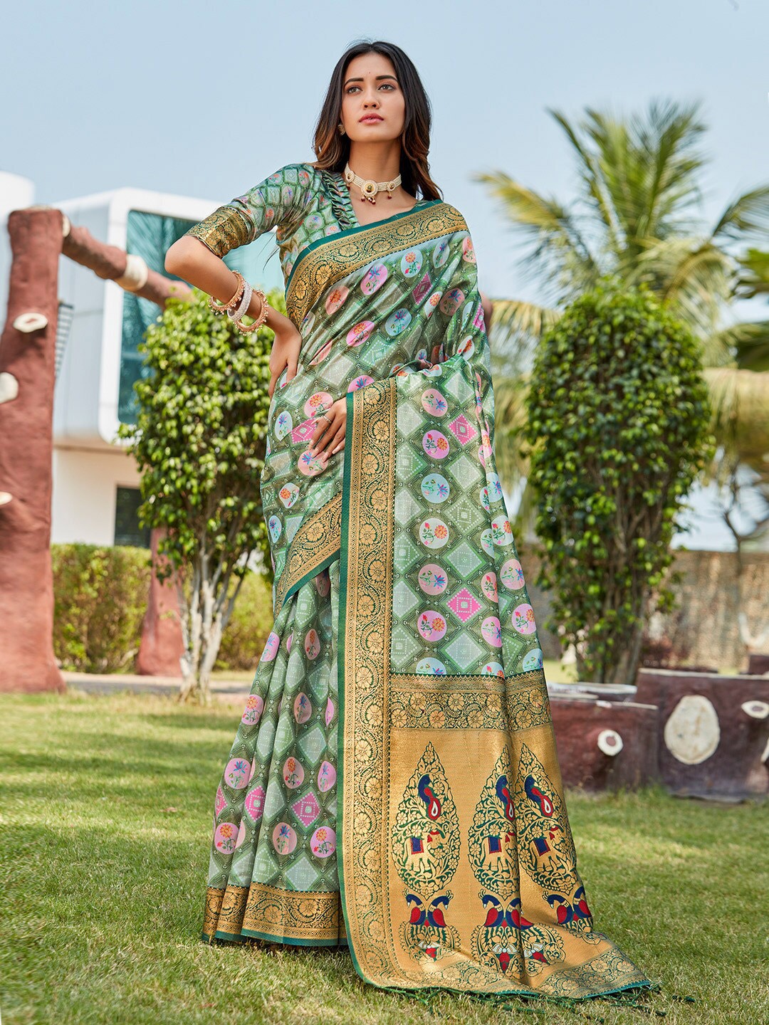 

KARAGIRI Woven Design Zari Silk Blend Paithani Saree, Green