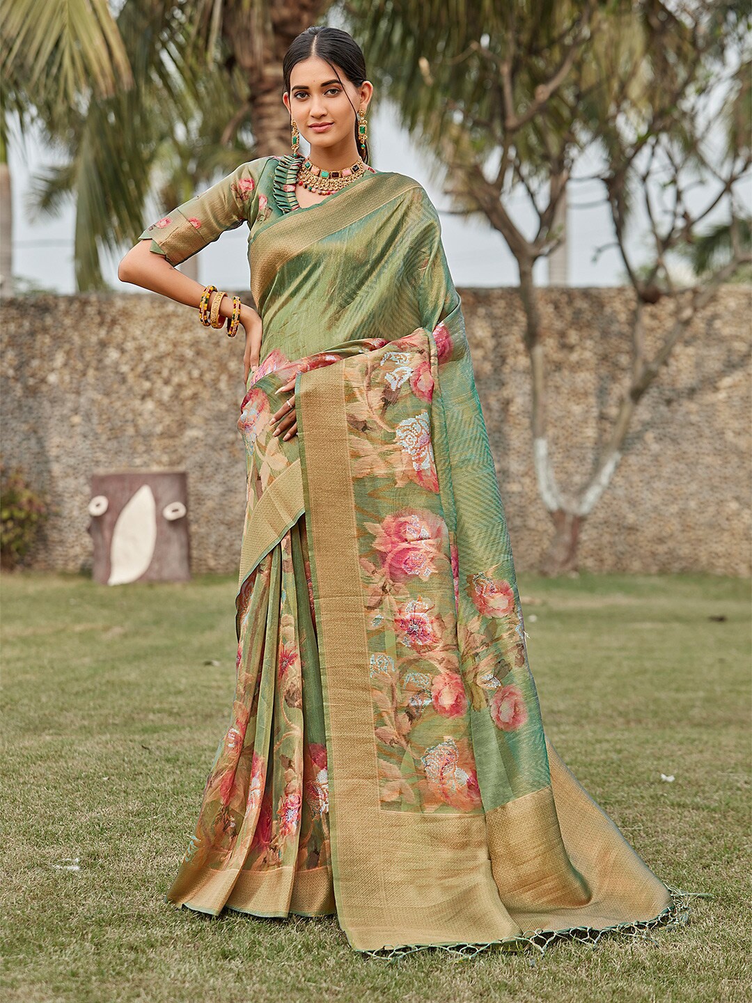 

KARAGIRI Floral Printed Zari Tissue Saree, Green