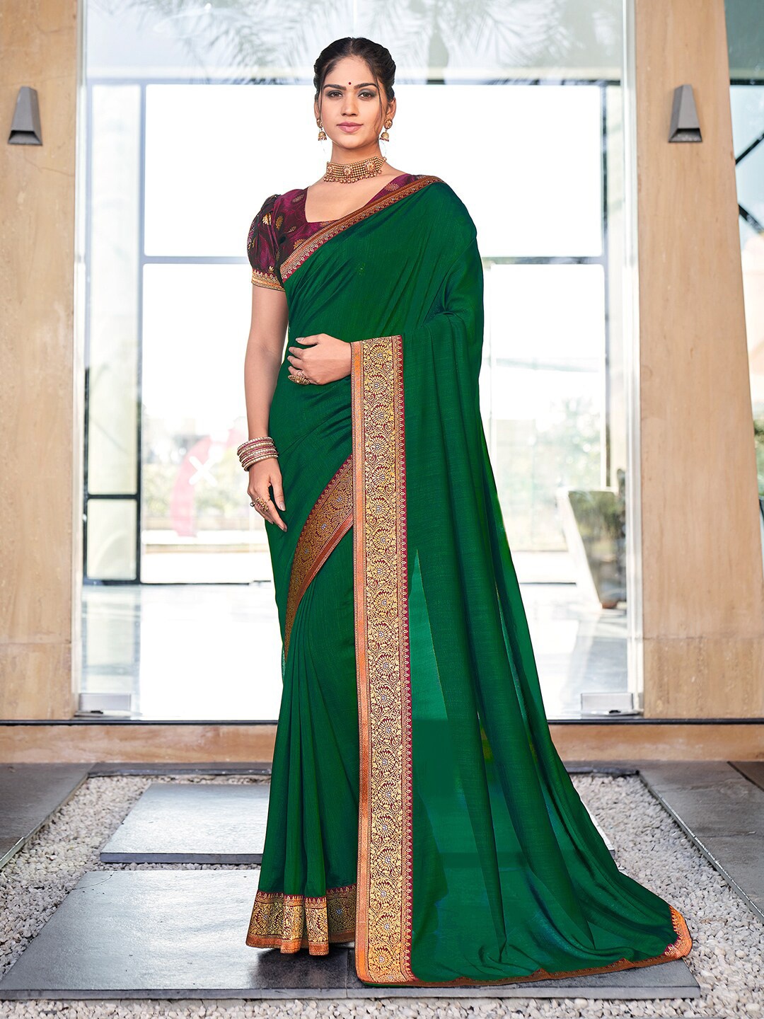 

KARAGIRI Zari Silk Blend Saree, Green