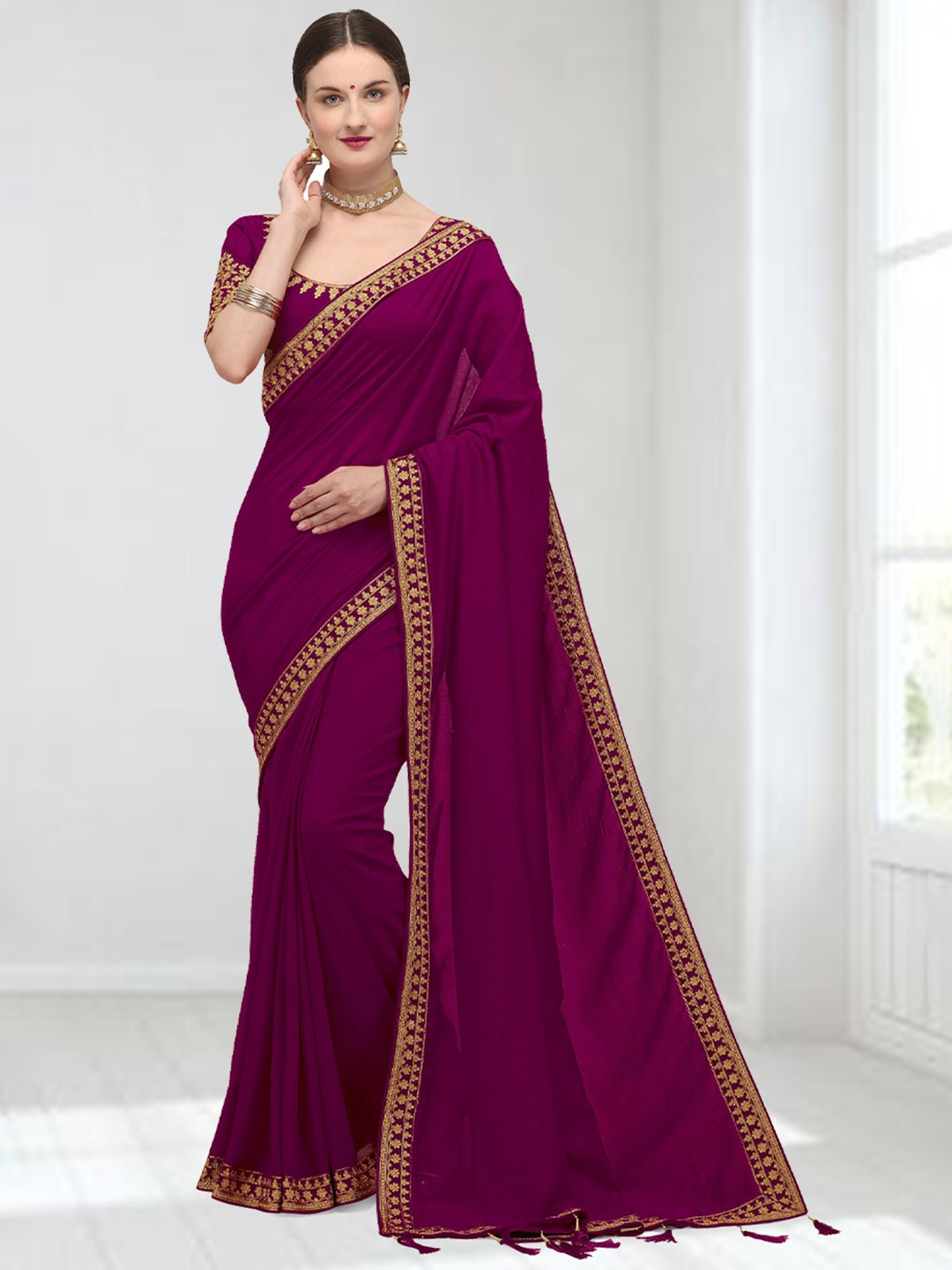 

N N ENTERPRISE Embroidered Bordered Saree, Purple