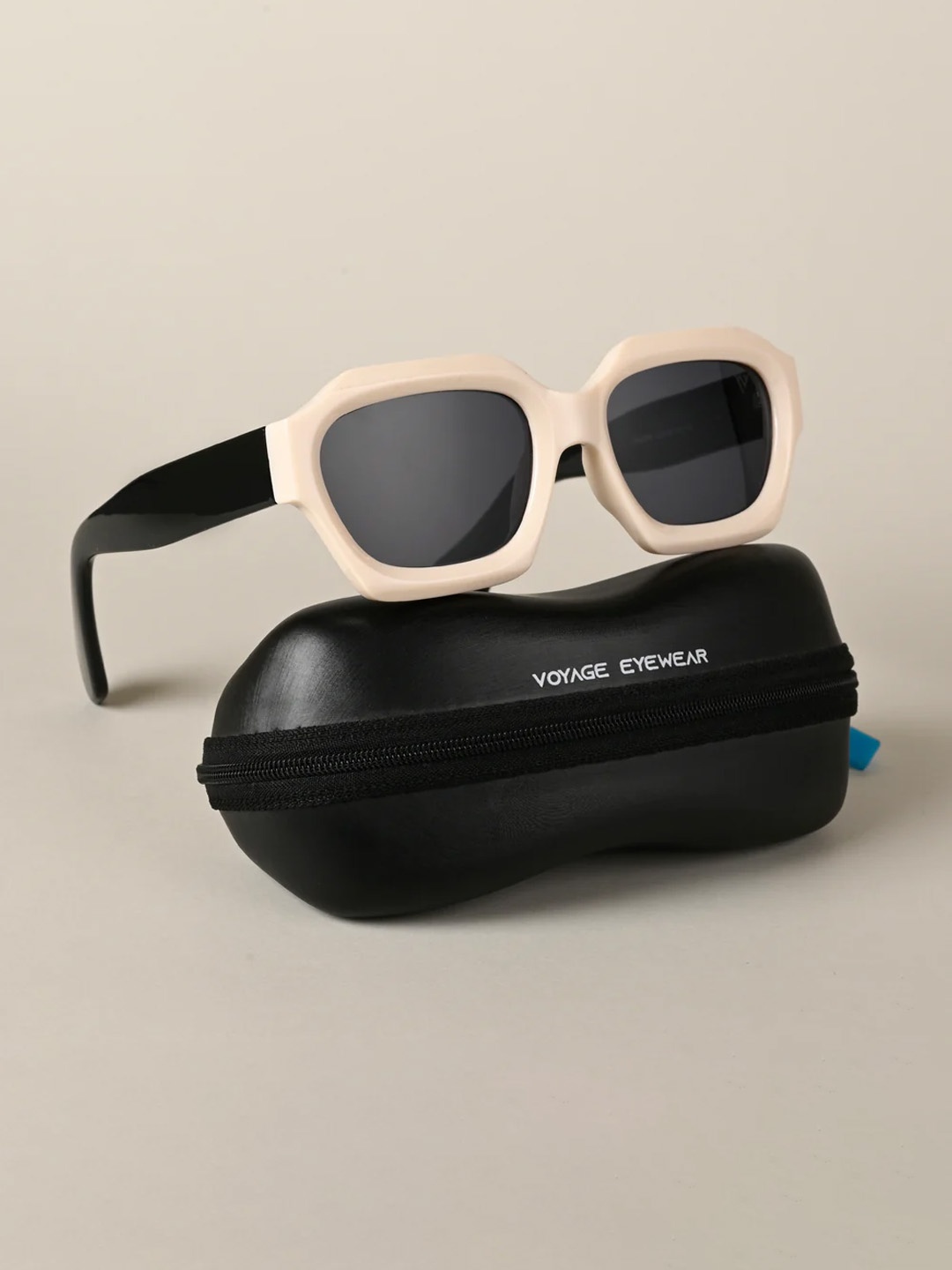 

Voyage Square Sunglasses With UV Protected Lens 3658MG4200, Black