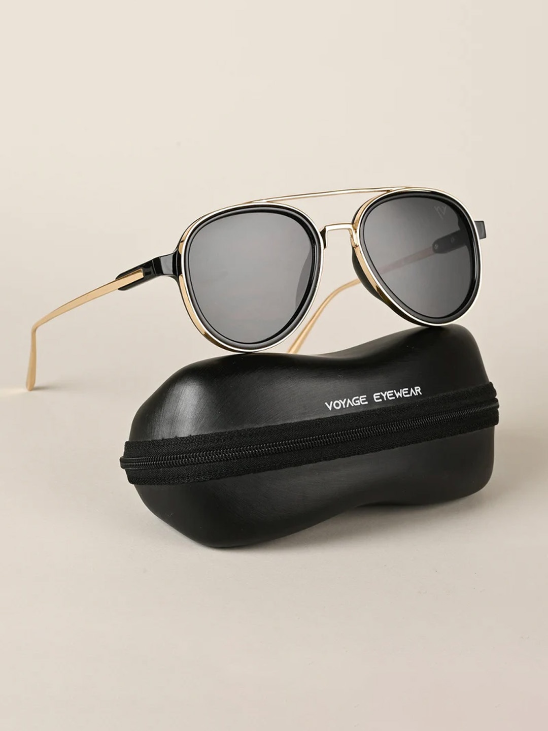 

Voyage Aviator Lens with UV Protected Sunglasses, Black