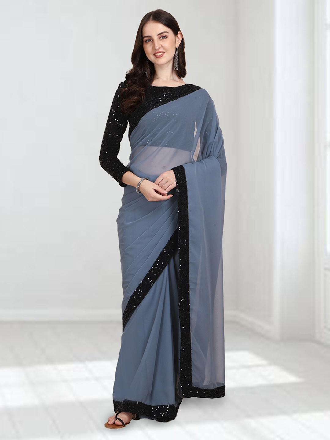 

N N ENTERPRISE Embellished Sequinned Saree, Grey