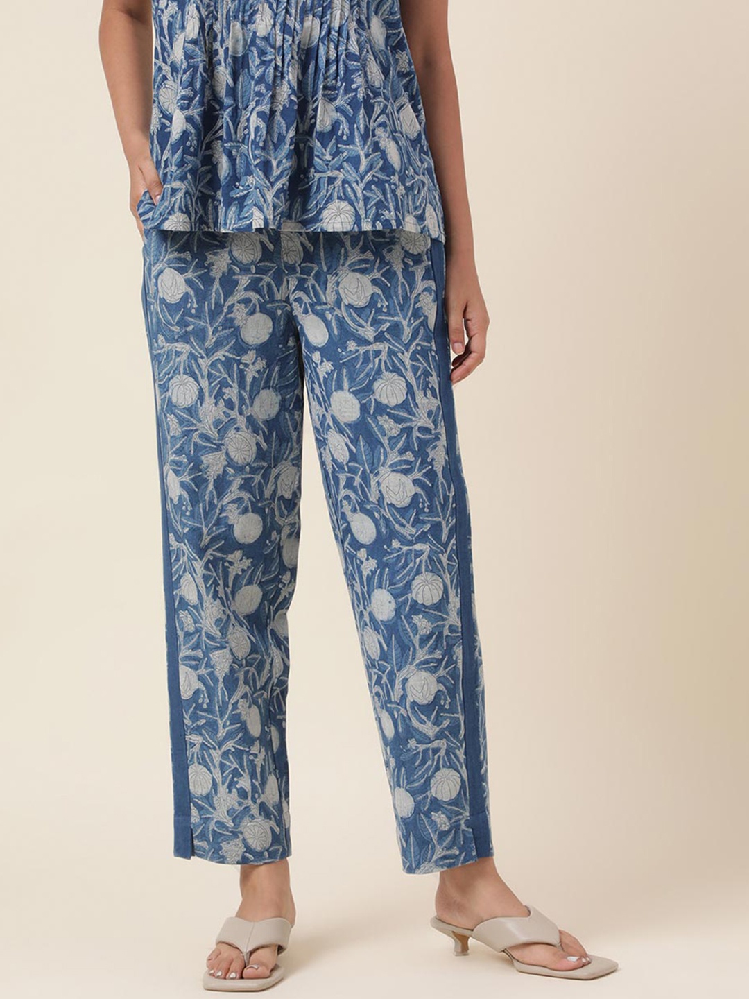 

Fabindia Women Floral Printed Cotton Trousers, Blue