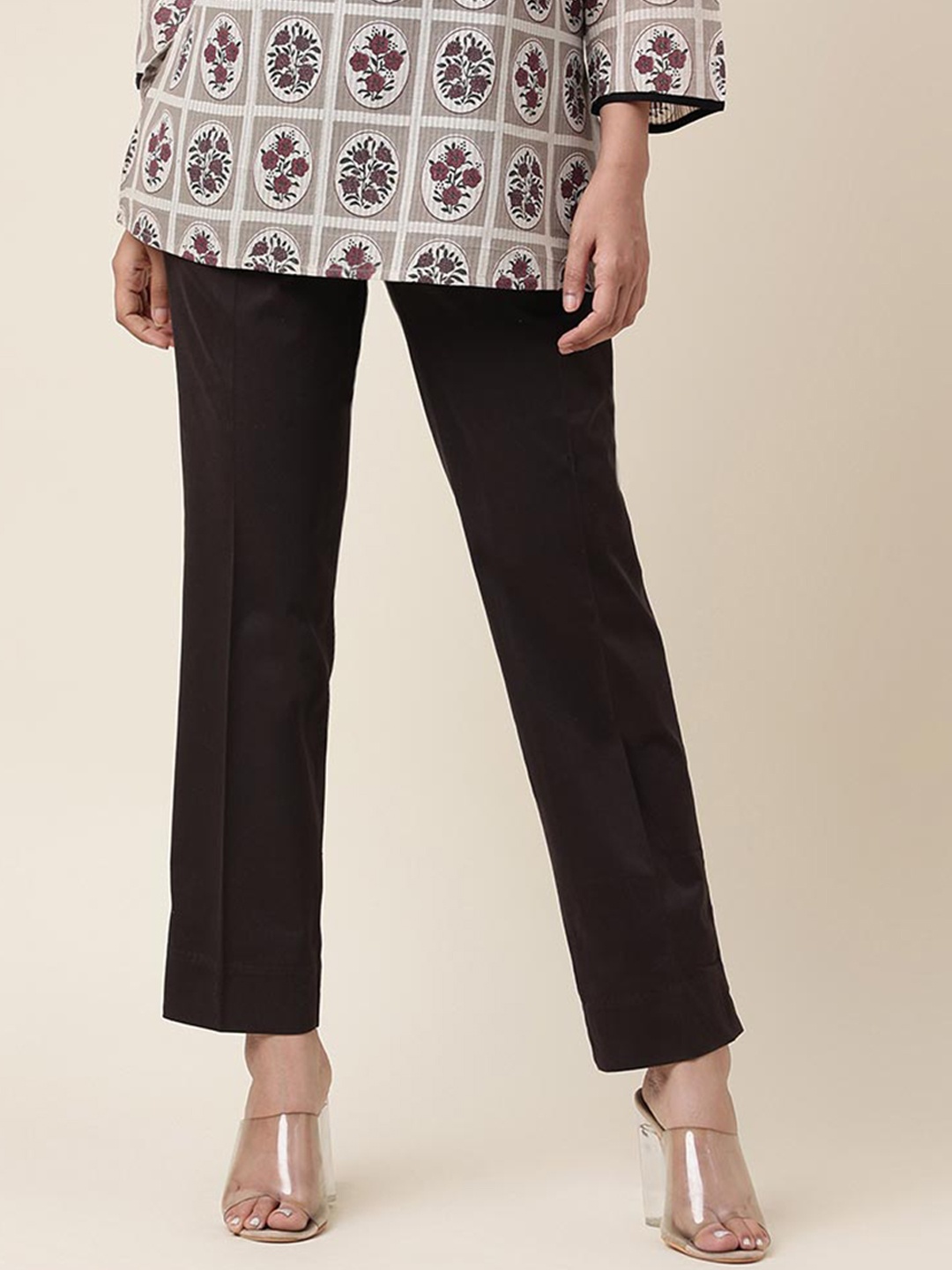 

Fabindia Women Mid-Rise Slim Fit Cotton Trousers, Brown