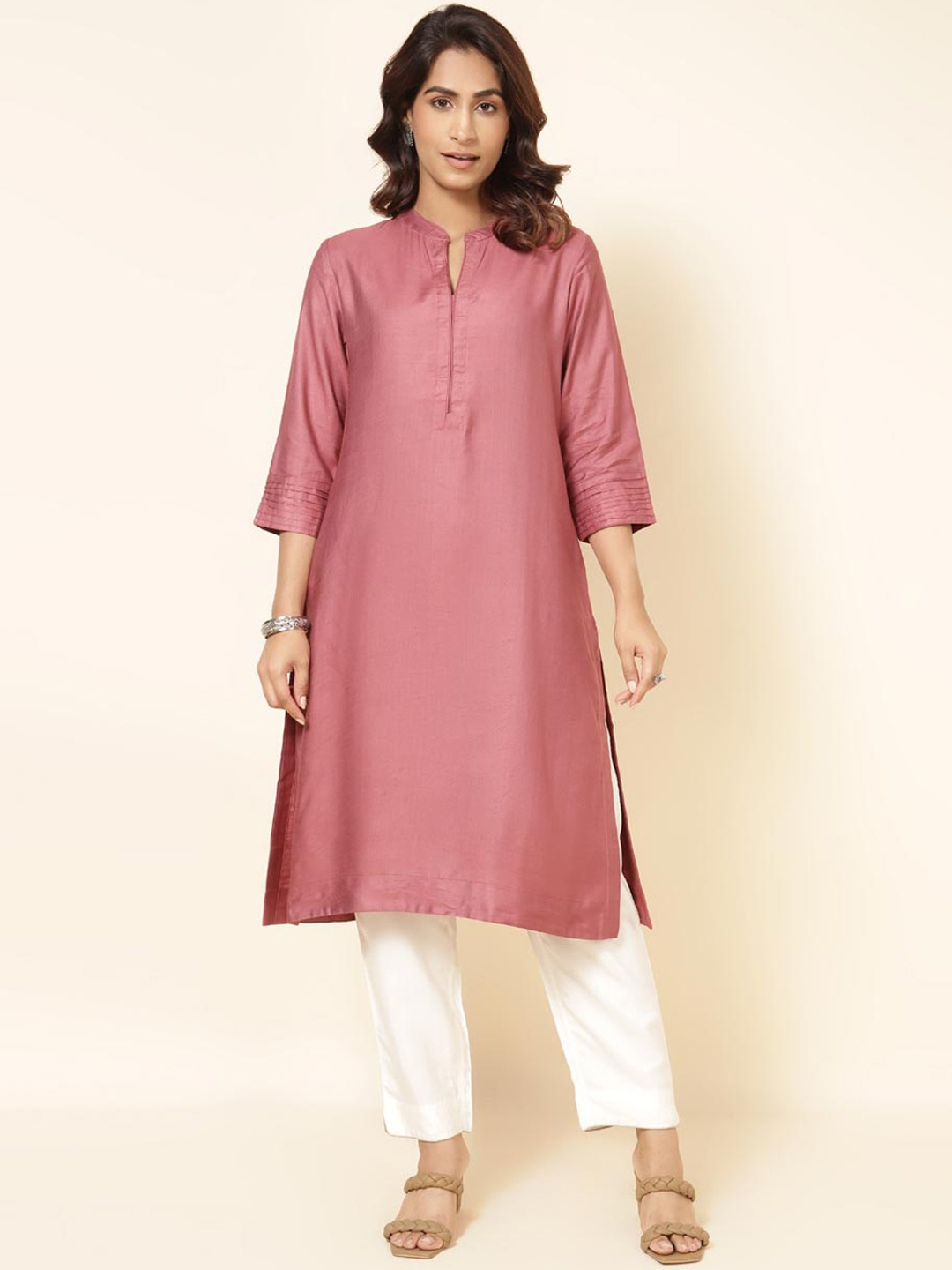 

Fabindia Mandarin Collar Regular Kurta, Pink