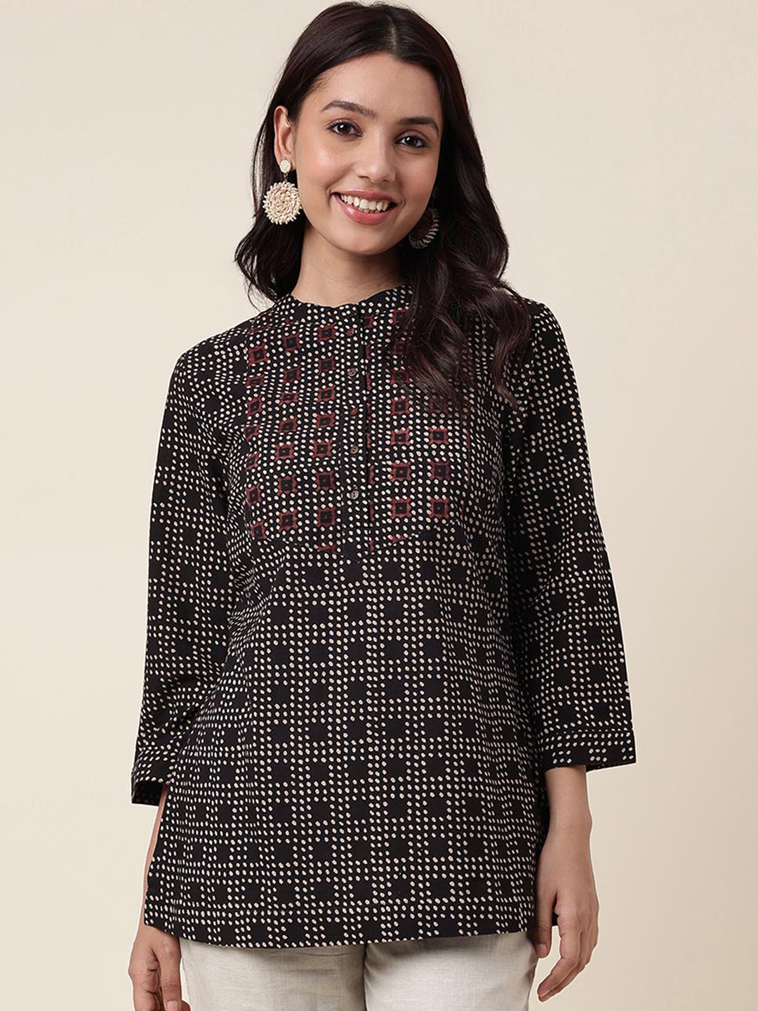 

Fabindia Printed Mandarin Collar Pure Cotton Kurti, Black