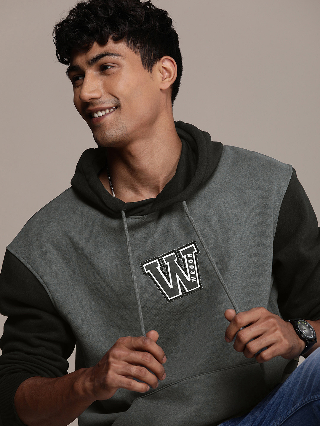 

WROGN Colourblocked Hooded Sweatshirt With Patchwork Detail, Grey