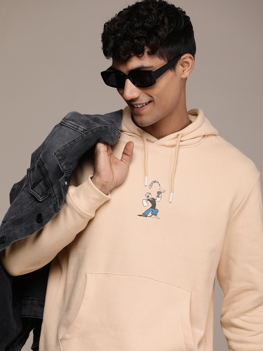 

WROGN Men Hooded Sweatshirt, Peach