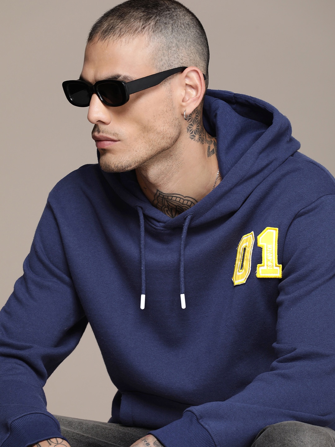 

WROGN Applique Hooded Sweatshirt, Navy blue