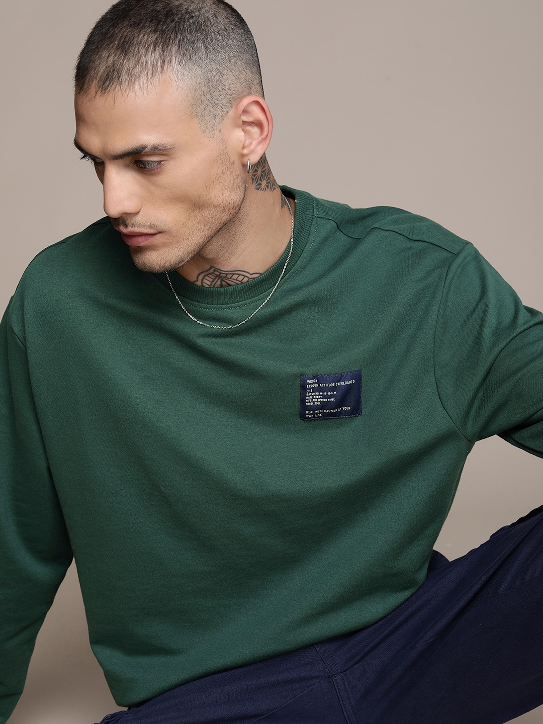 

WROGN Solid Pullover Casual Sweatshirt, Olive