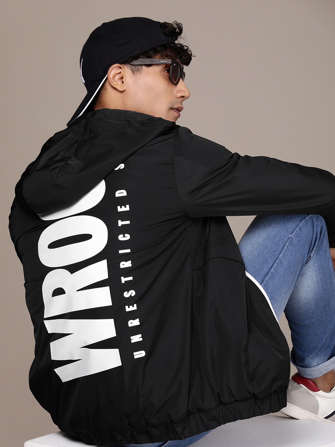 

WROGN Brand Logo Printed Slim Fit Hooded Tailored Jacket, Black