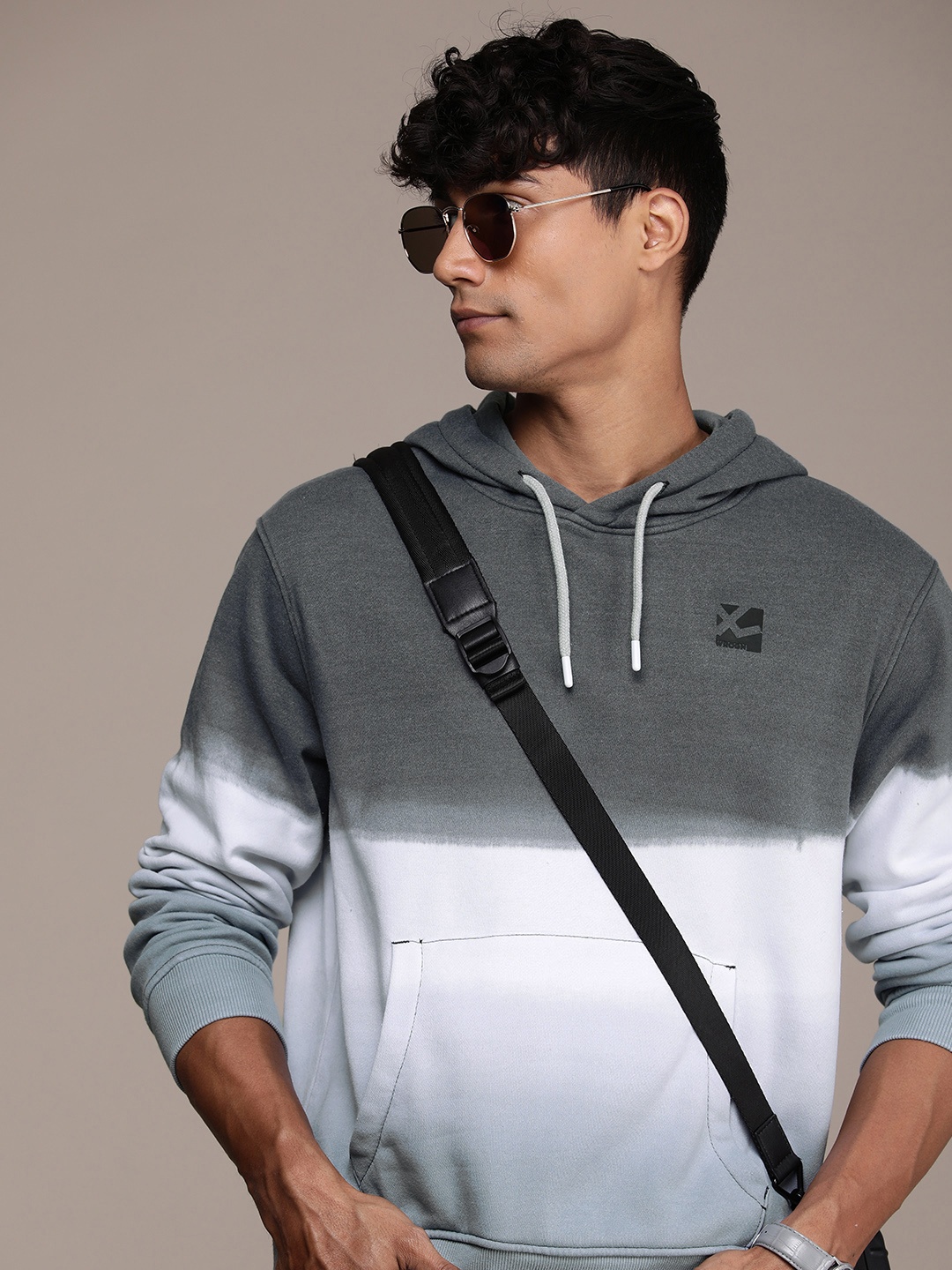 

WROGN Colourblocked Hooded Sweatshirt, Grey