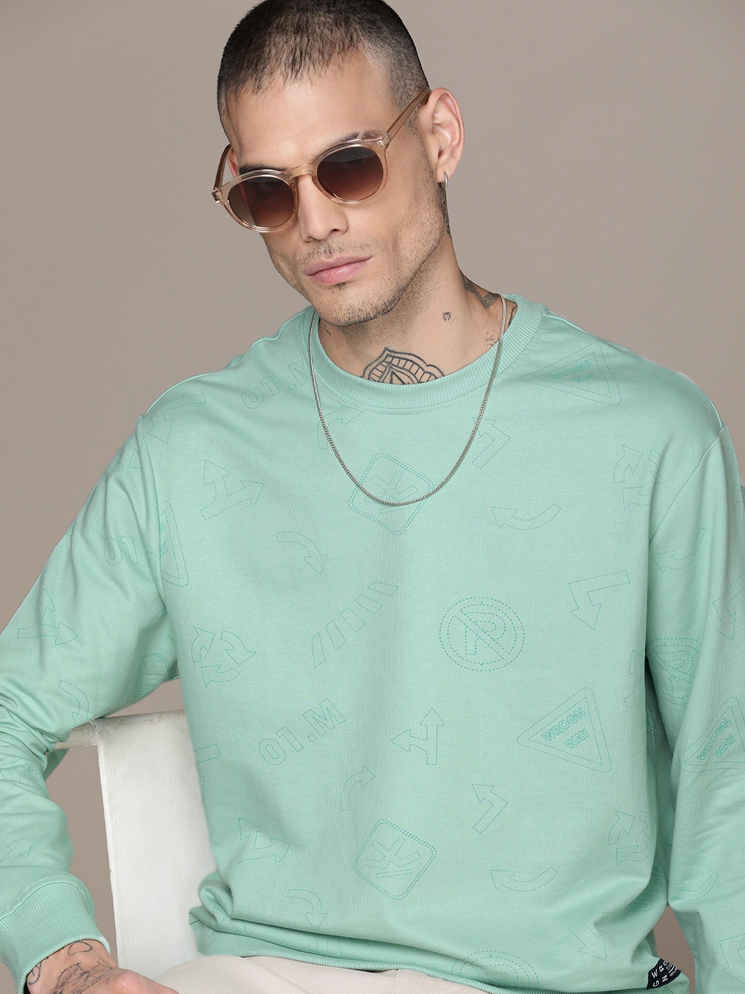 

WROGN Printed Slim Fit Sweatshirt, Green
