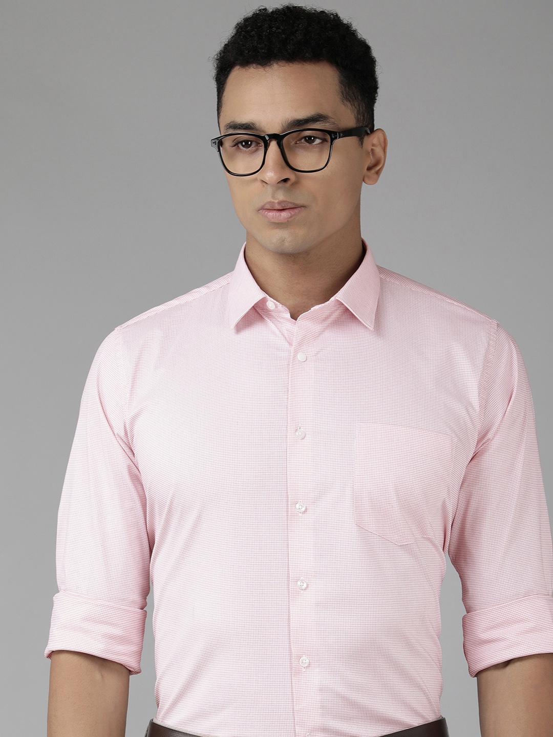 

Van Heusen Slim Fit Micro Checks Formal Shirt, Pink
