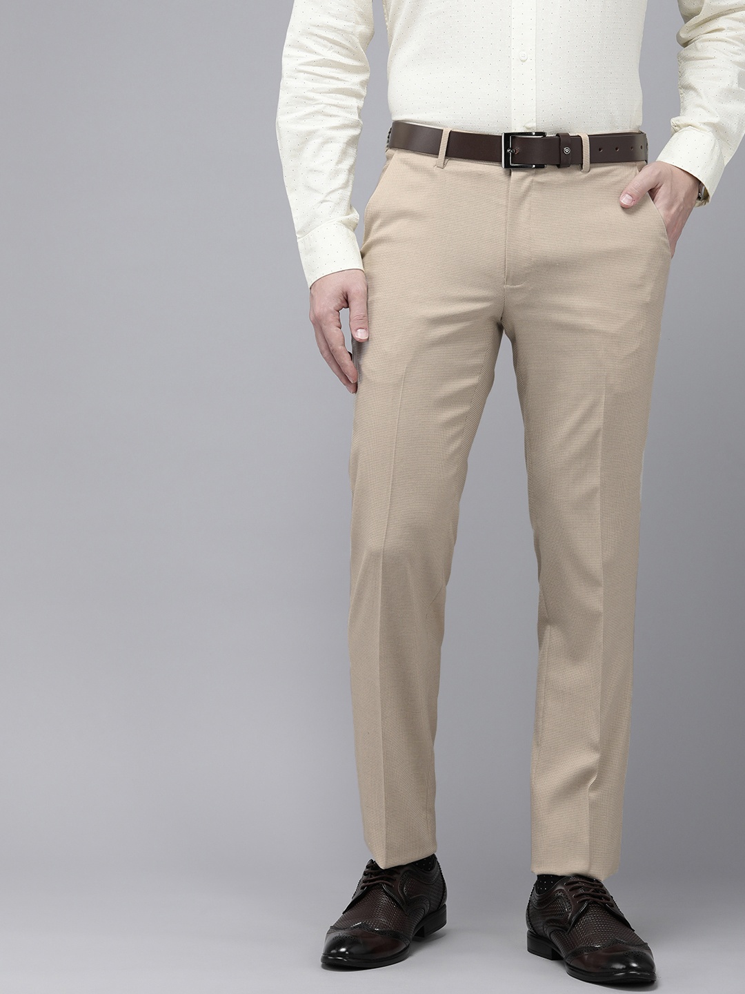 

Van Heusen Men Textured Slim Fit Trousers, Cream