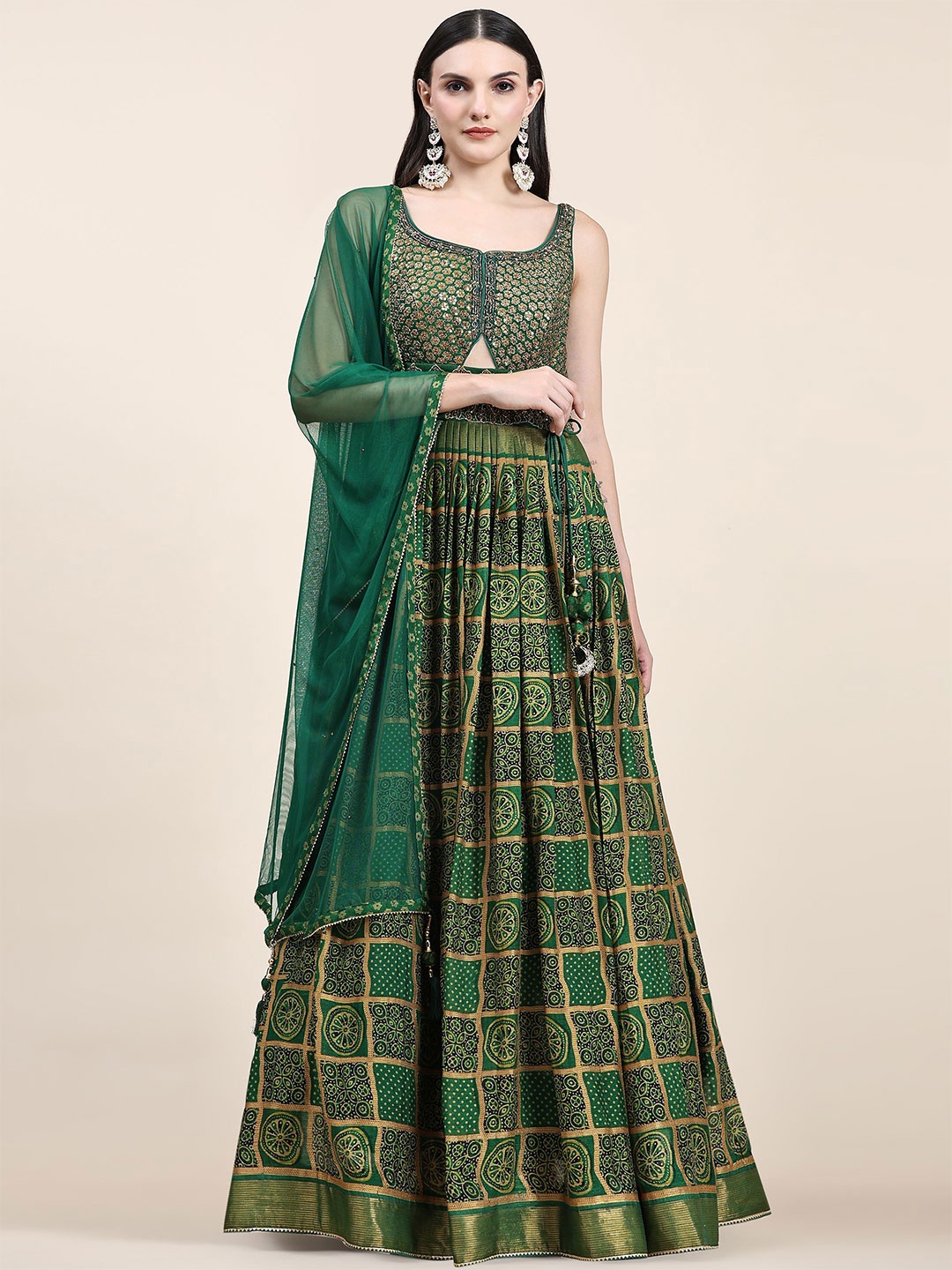 

Phenav Ethnic Motifs Zari Border Ikat Silk Saree with Blouse, Green