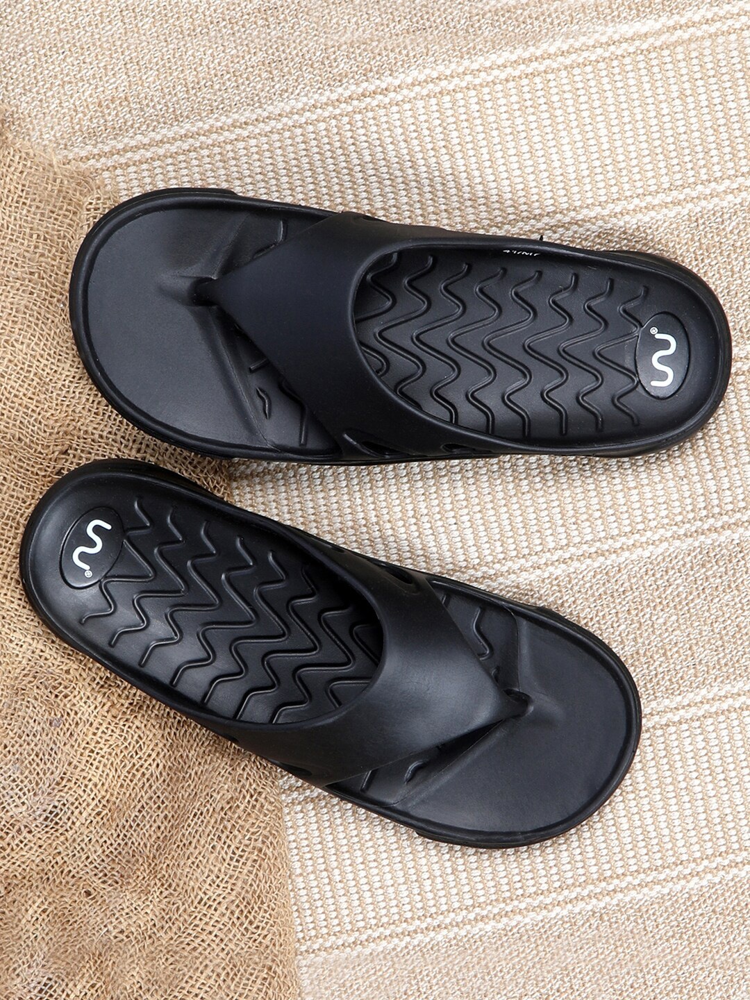 

Doubleu Men Textured Thong Flip-Flops, Black